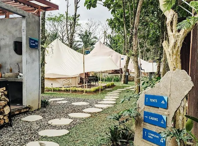 Pukupods - Tent & Cabin